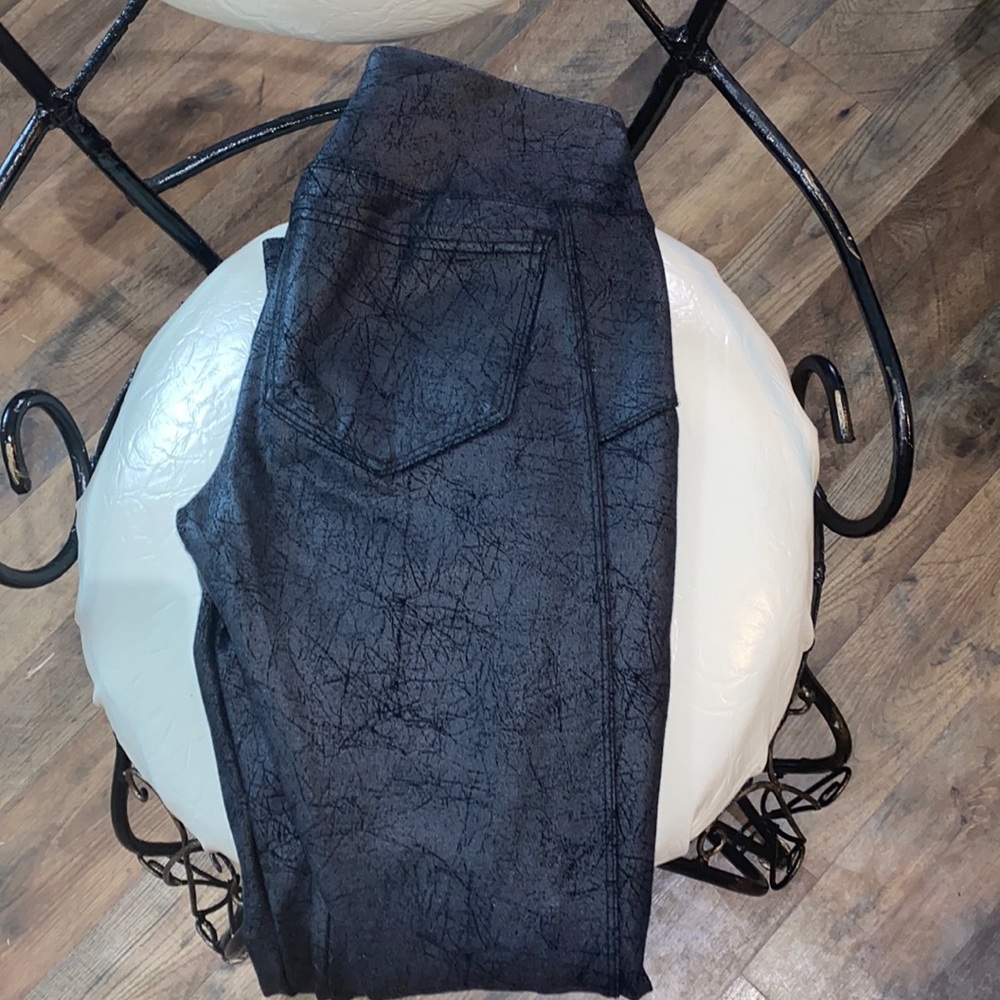Black jeggings